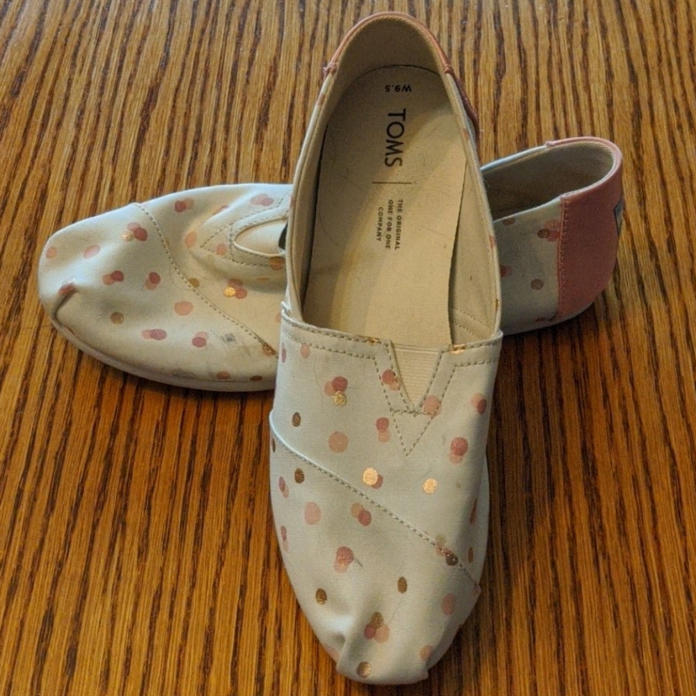 Slip on shie